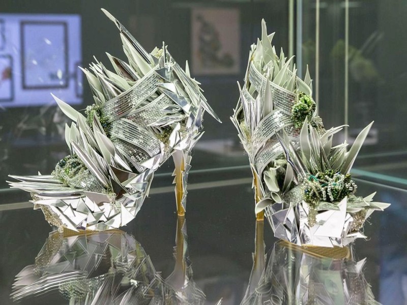 Schuhe zum Staunen: Das Grassi-Museum in Leipzig zeigt derzeit die Ausstellung Starker Auftritt: Experimentelles Schuh-Design.