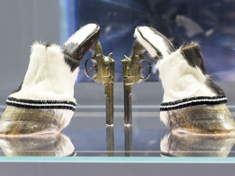 Schuhe zum Staunen: Das Grassi-Museum in Leipzig zeigt derzeit die Ausstellung Starker Auftritt: Experimentelles Schuh-Design.