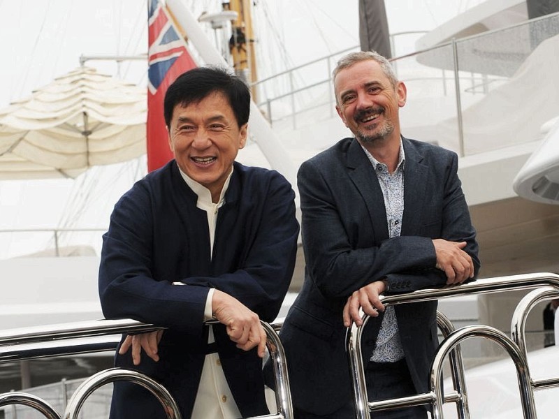 Schauspieler Jackie Chan (l.) und Regisseur Sam Fell bei den 66. Filmfestspielen an der Côte d’Azur in Cannes.