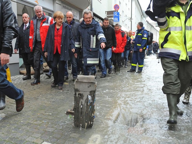 In der überfluteten Altstadt von Passau machten sie sich ein Bild von der aktuellen Lage.