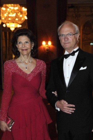 Bei Gala-Diner am Vorabend der Hochzeit: König Carl Gustaf and Königin Silvia von Schweden.