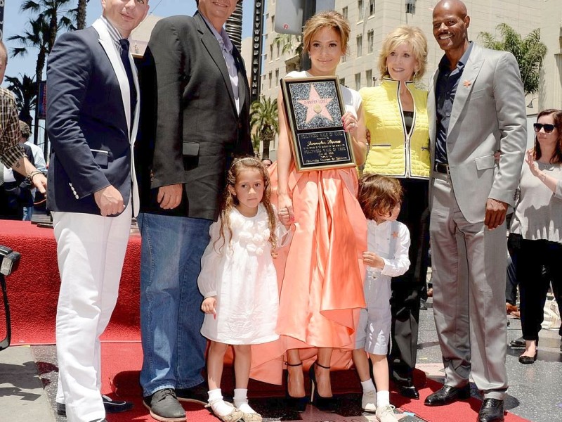Der neueste Stern auf dem „Walk of Fame“ in Hollywood gehört Jennifer Lopez.