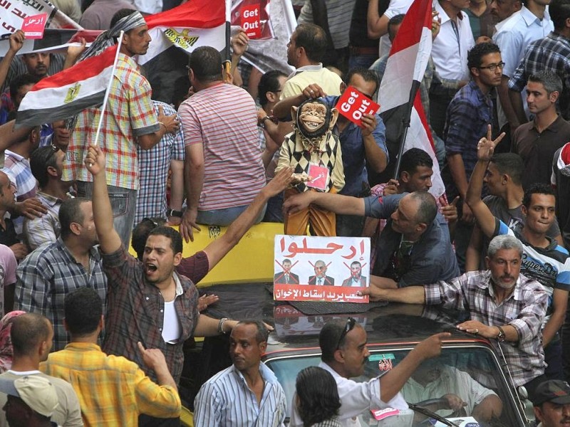 Hunderttausende protestieren in Ägypten gegen die islamistische Regierung von Präsident Mursi.