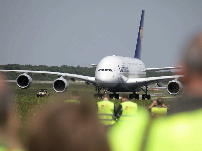 Start- und Landebahn in Düsseldorf sind für den A380 lang genug.