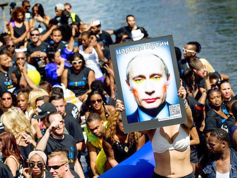 Protest gegen die russische Gesetzgebung, die Werbung für Homosexualität unter Strafe stellt.