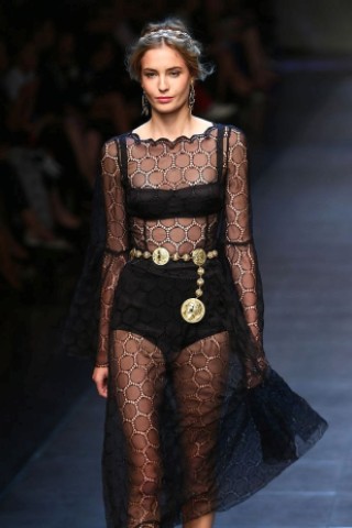 Gold und Glamour bei Dolce & Gabbana.