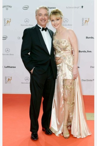 Der Schauspieler Christoph M. Orth und seine Freundin Dana Golombek, makellos und elegant.