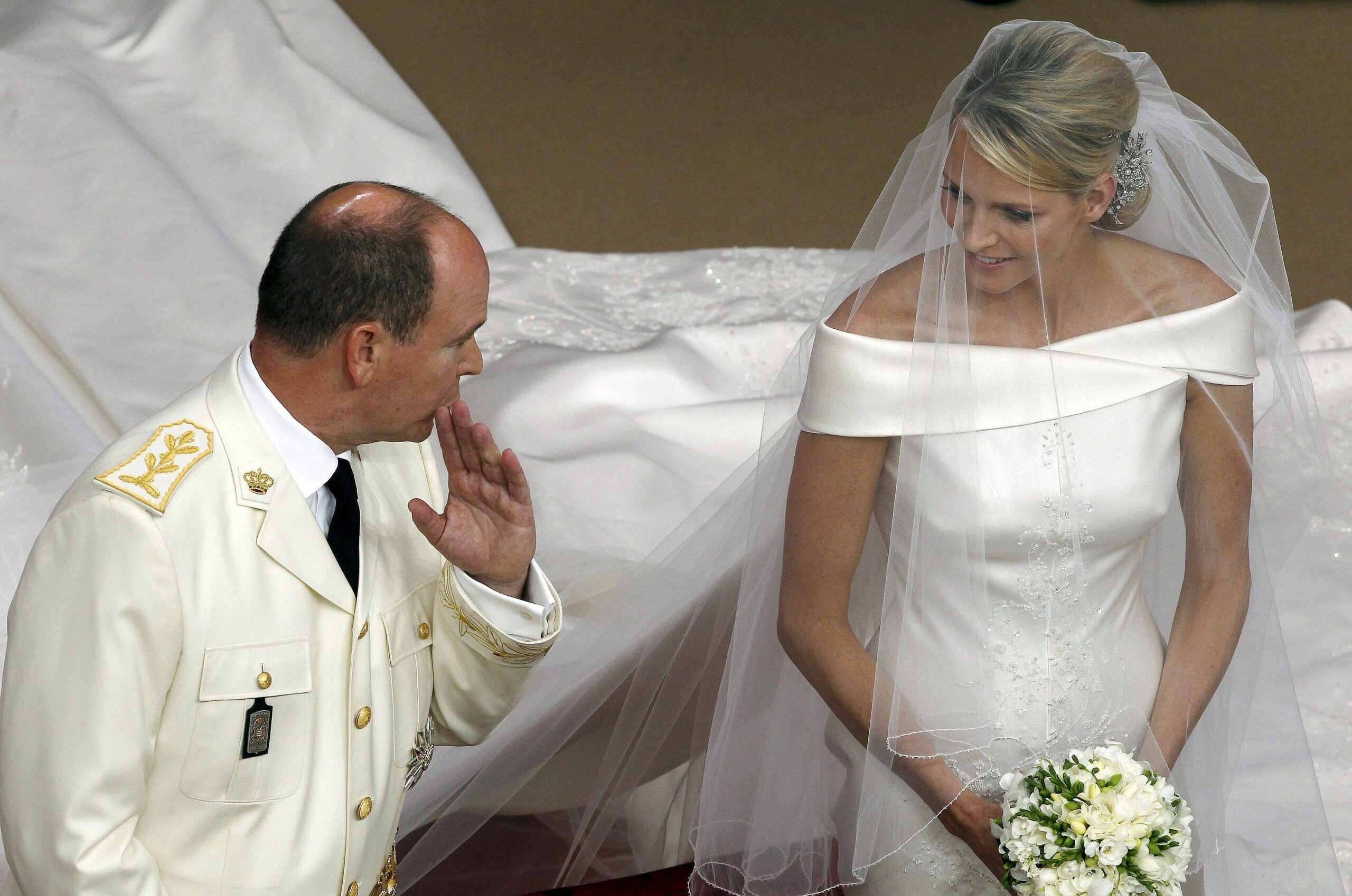 Nachmittags hatten sich Fürst Albert II und Charlene den kirchlichen Segen für ihre Ehe geholt.