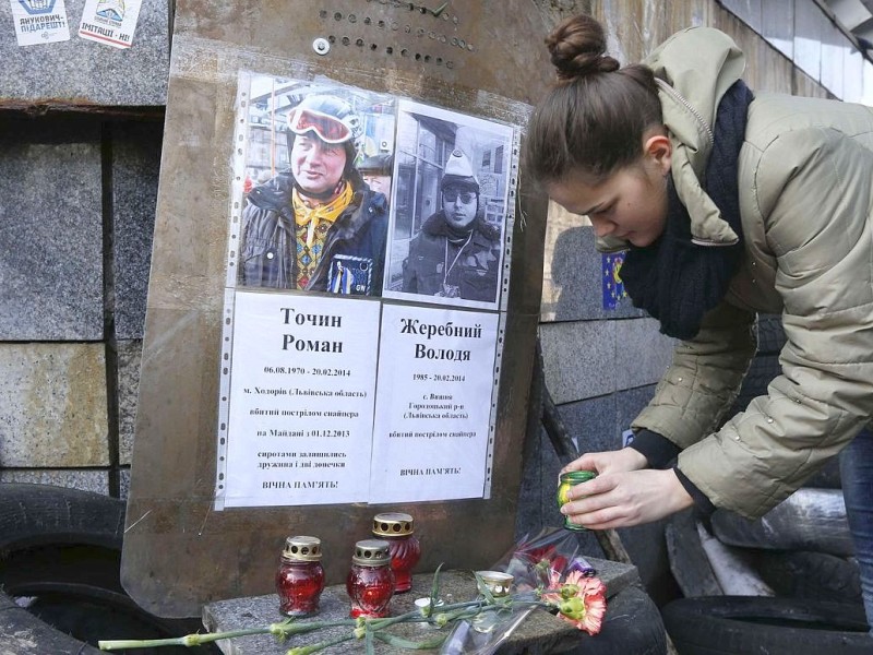 Die Menschen in Kiew trauern um die Rebellen, die den Aufständen bisher zum Opfer gefallen sind.