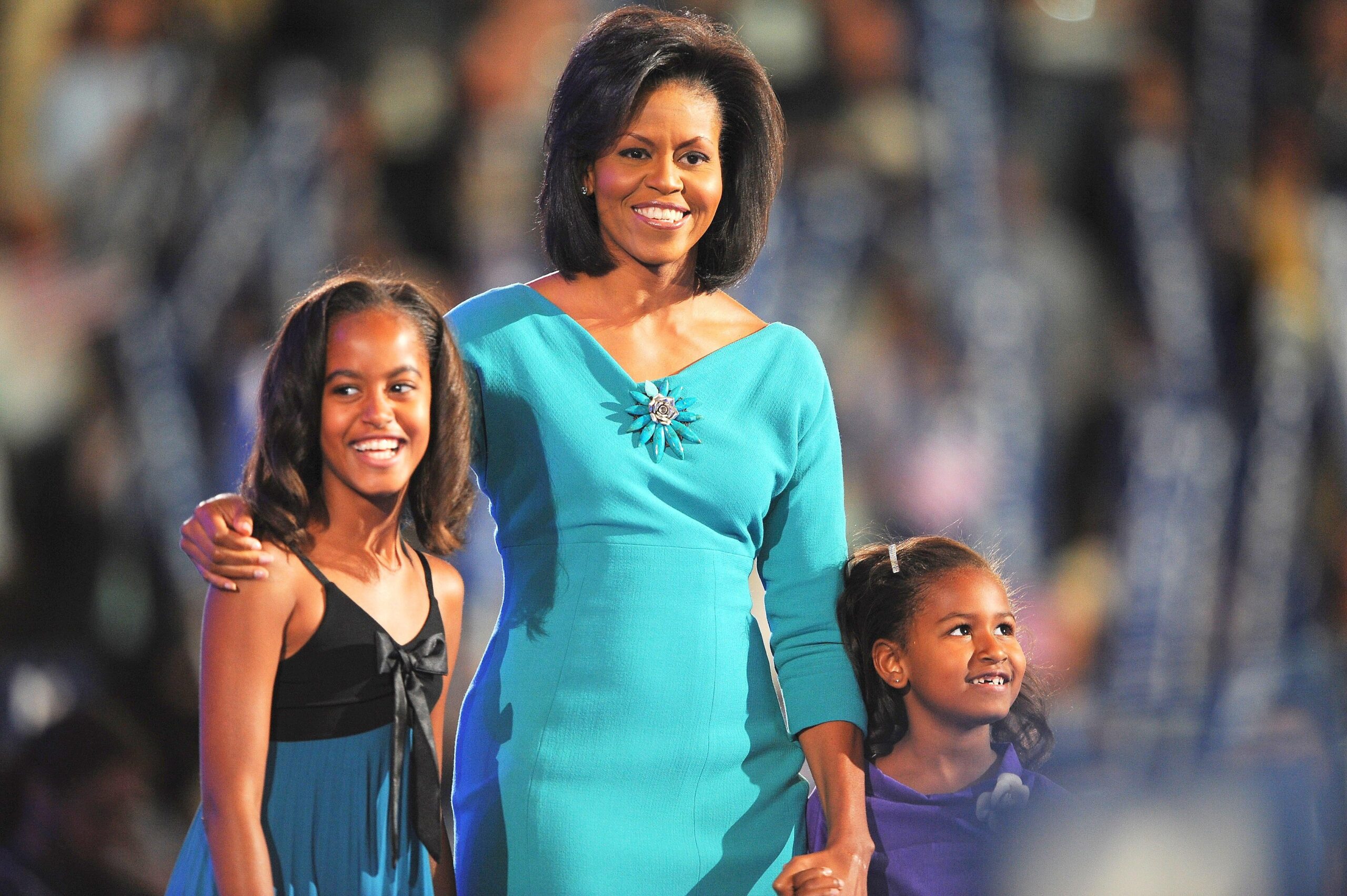 ...ließ sich Malia das Ganze natürlich nicht anmerken, sondern unterstützte ihren Vater. Dass die Obamas die perfekte Familie...