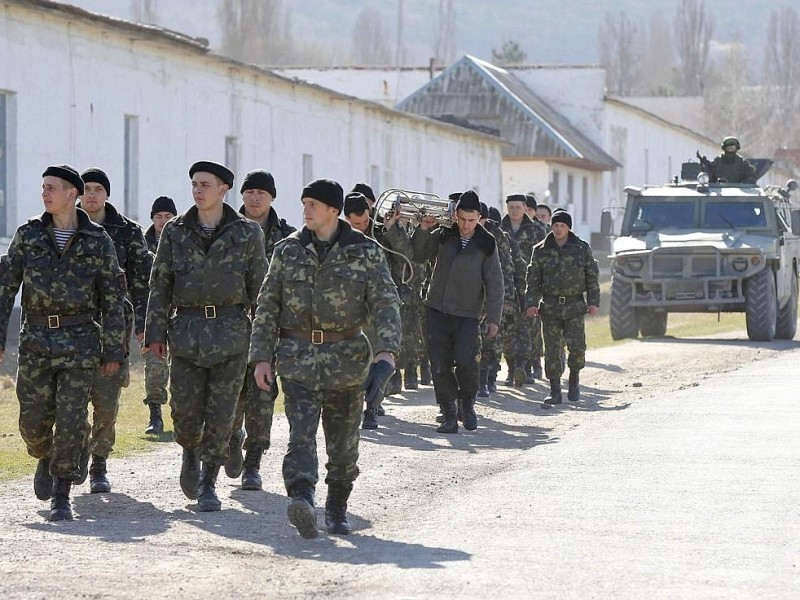 In Simferopol sind russische Soldaten zurzeit ein alltägliches Bild.
