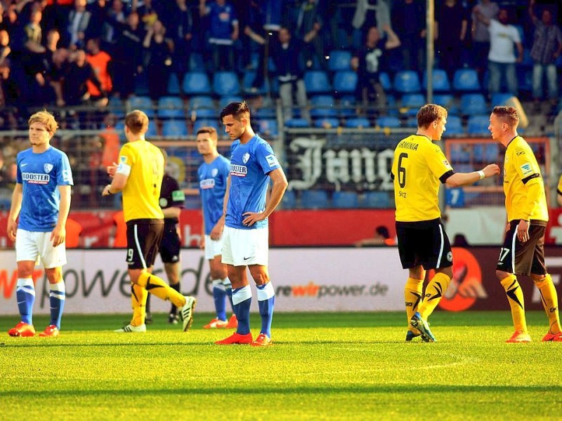 Der VfL Bochum verliert sein Heimspiel gegen Arminia Bielefeld mit 1:4. Die Impressionen aus dem Rewirpower-Stadion.