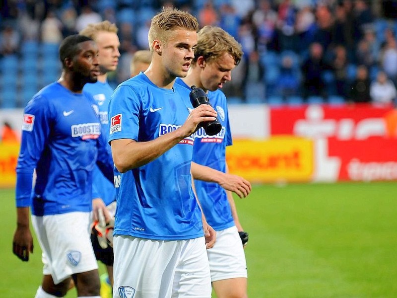 Der VfL Bochum verliert sein Heimspiel gegen Arminia Bielefeld mit 1:4. Die Impressionen aus dem Rewirpower-Stadion.