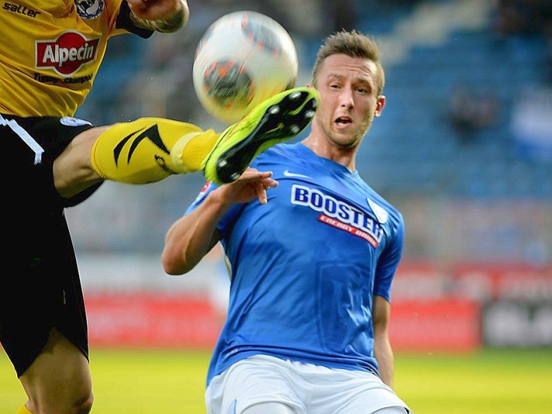 Der VfL Bochum verliert sein Heimspiel gegen Arminia Bielefeld mit 1:4. Die Impressionen aus dem Rewirpower-Stadion.