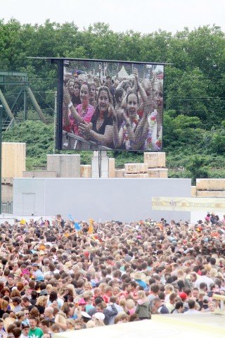 Fans bei Oberhausen Olé. Foto: Kerstin Bögeholz / WAZ FotoPool