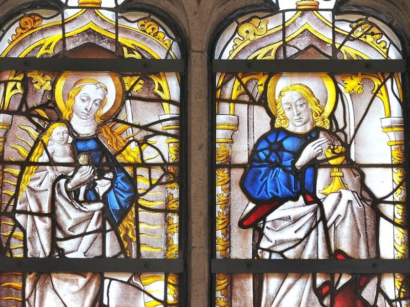 Welche Kirche bei uns hat noch solche Glasfenster aus gotischer Zeit? St. Mariä Himmelfahrt in Bottrop-Feldhausen hat. Die bedeutenden Glaskunstwerke und ihre Restaurierung sind Thema eines Fachvortrages am Sonntag.