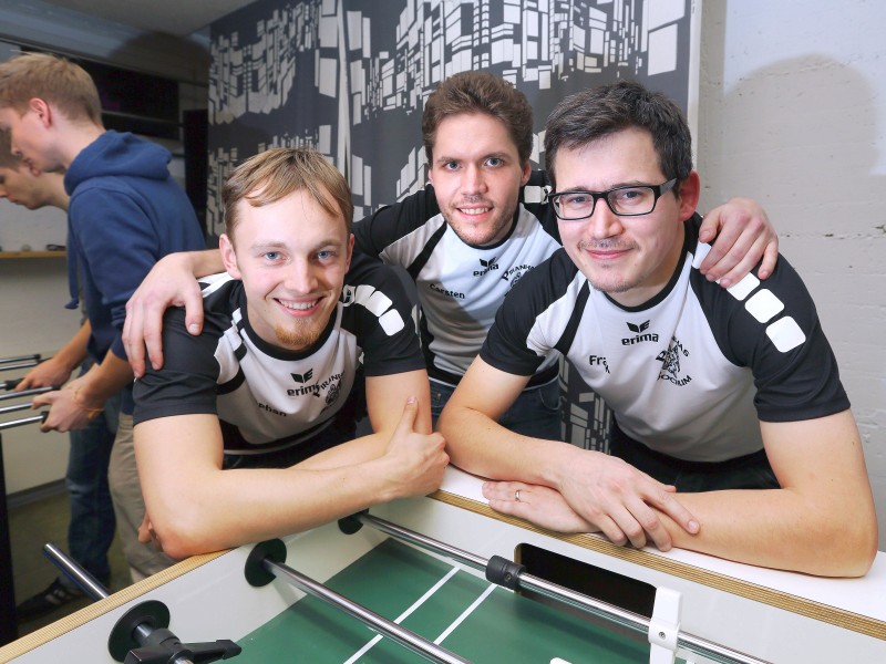Der Tischfußballverein Der Bochumer Stephan Wolf sicherte sich 2014 in der Kategorie Neulinge-Einzel den WM-Titel im Tischtfußball. Er trainier im Verein TfV Bochm - mit Hobbykickern hat das nichts zu tun.