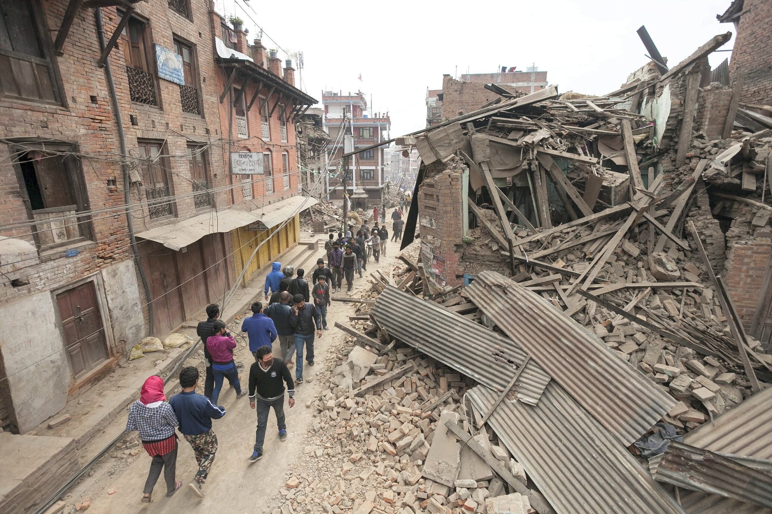 Das schwere Erdbeben im Himalaya hat zahlreiche Häuser in Nepal einstürzen lassen.