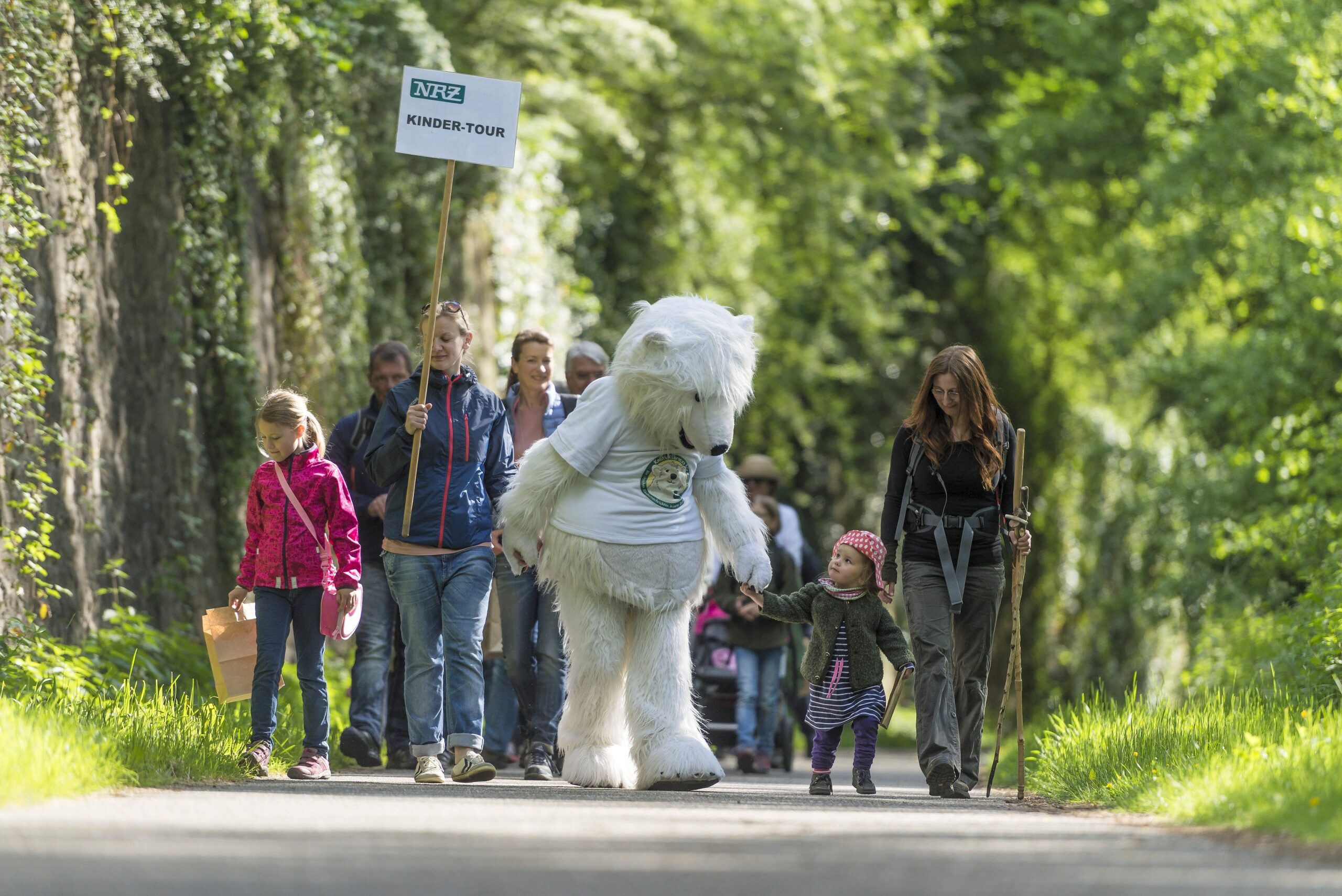 Strahlender Sonnenschein beim NRZ Wandertag 2015 am Baldeneysee.