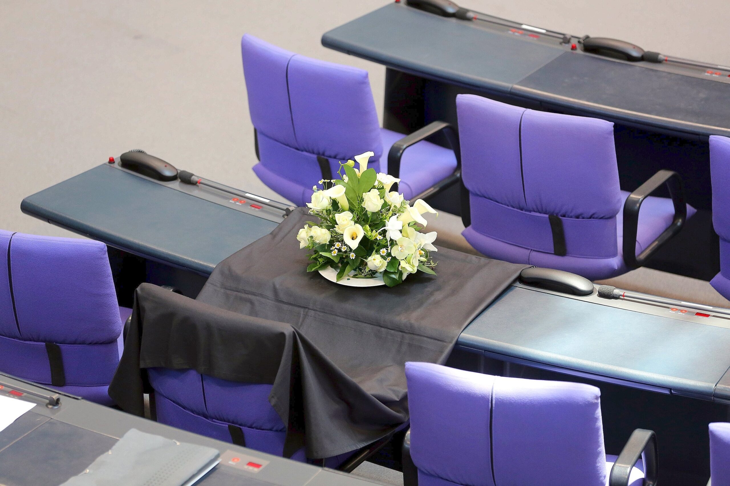 Sein Platz im Bundestag ist leer: Nach dem überraschenden Tod von Philipp Mißfelder...