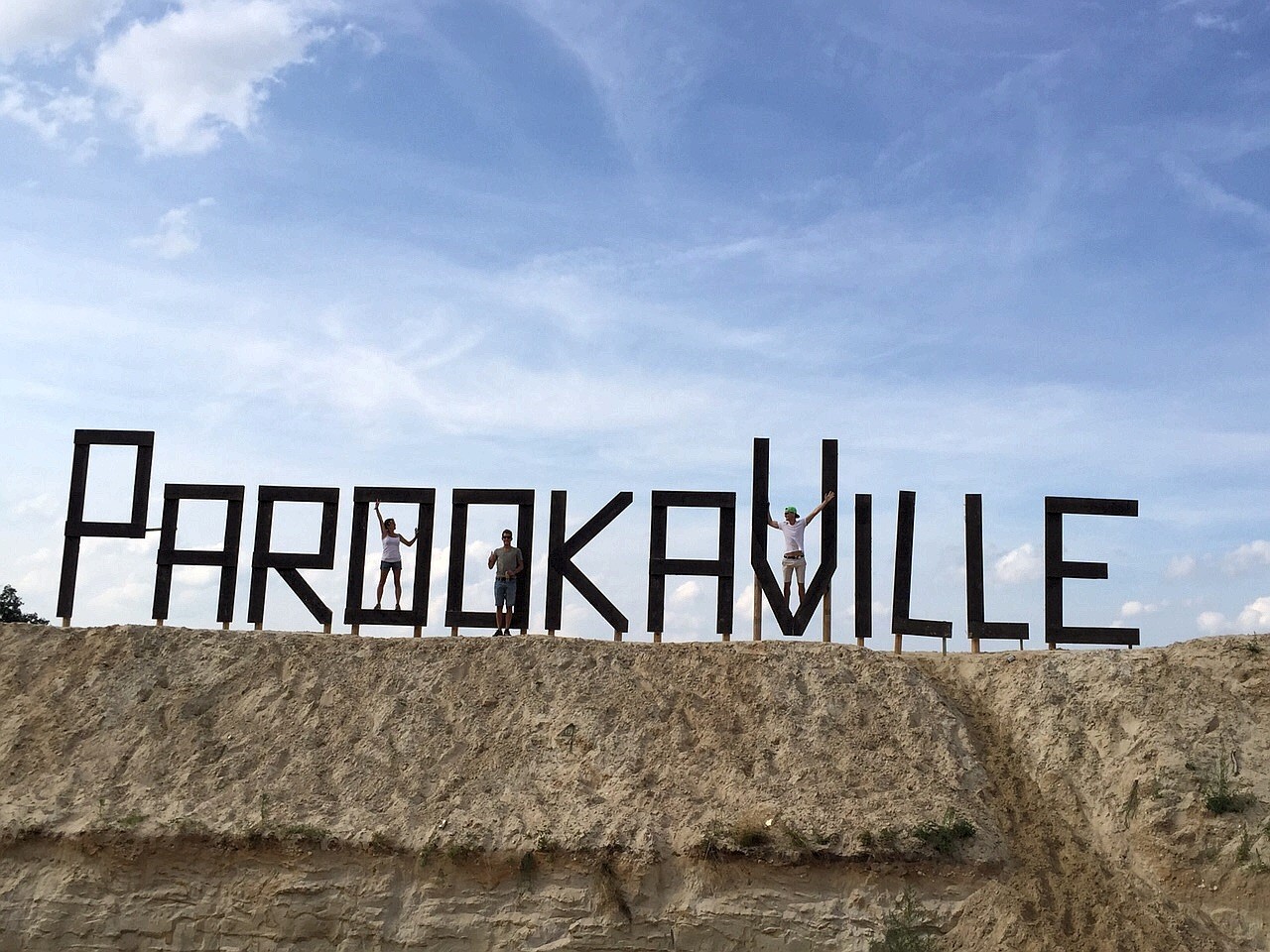 Parookaville hat sich mit seiner Premiere am Airport Weeze einen festen Platz im Festival-Kalender erobert.