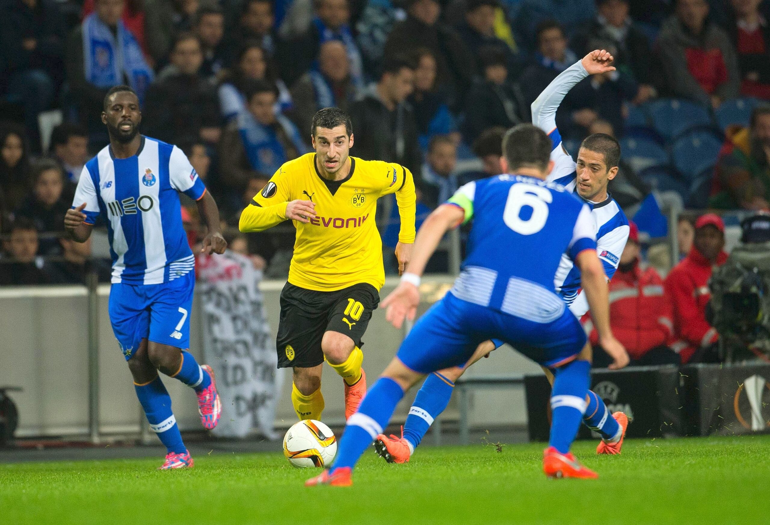 Das Tor für den BVB war ein Eigentor durch Portos Torhüter Iker Casillas.