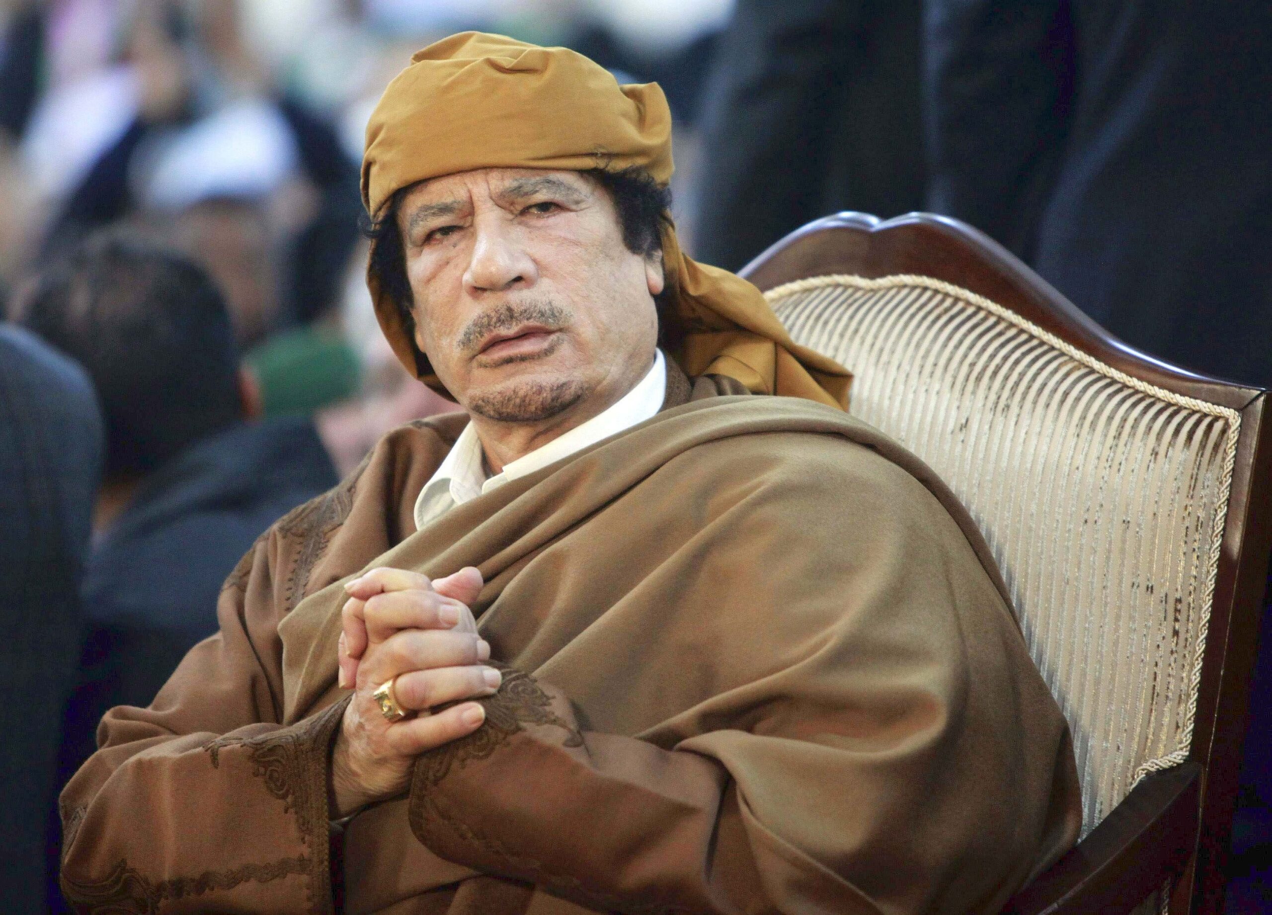 2011 gerät Gaddafi unter Druck. Das Land begehrt gegen den Dikator auf.