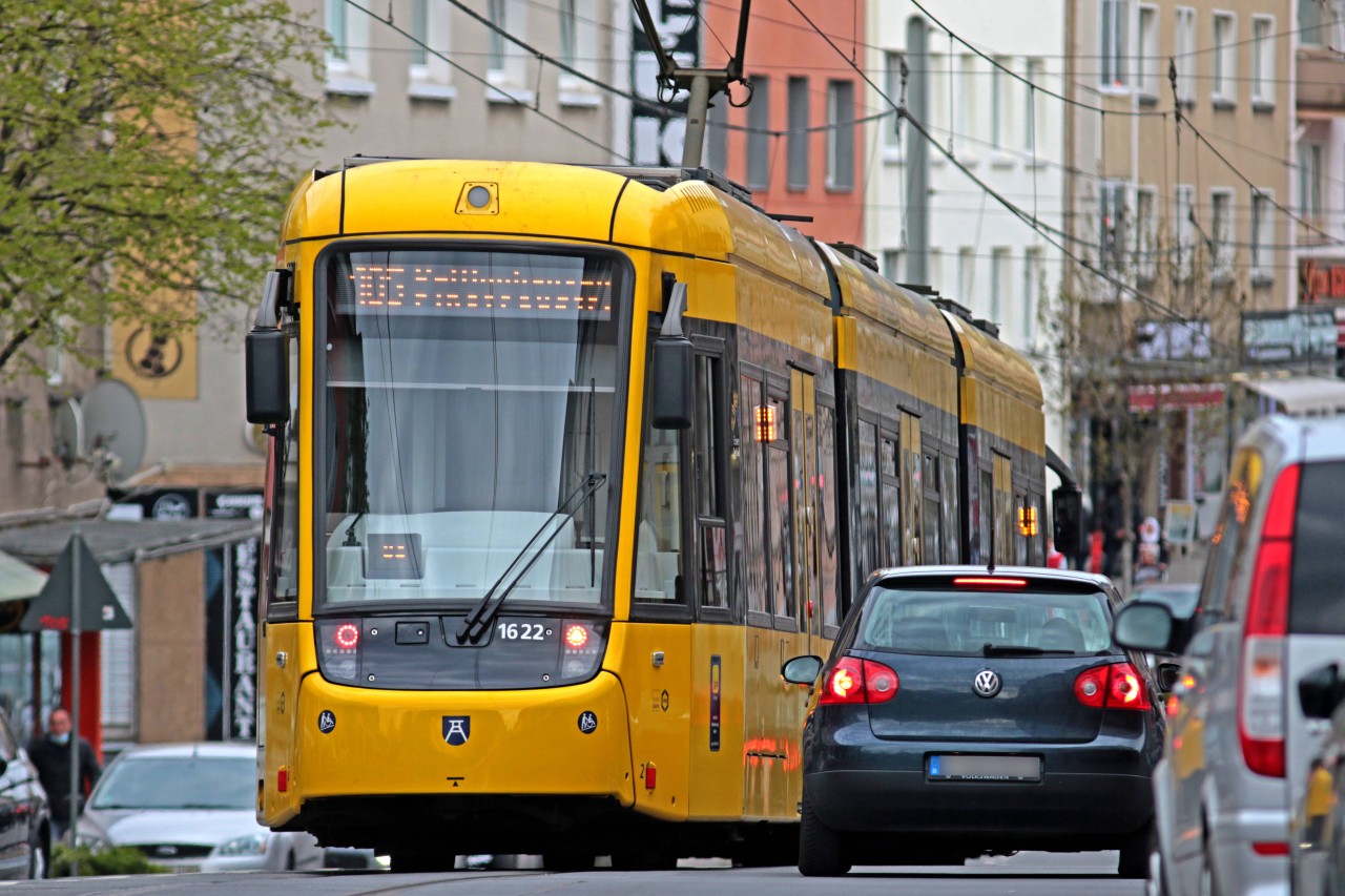 Essen: Ein Fahrzeug der Ruhrbahn.