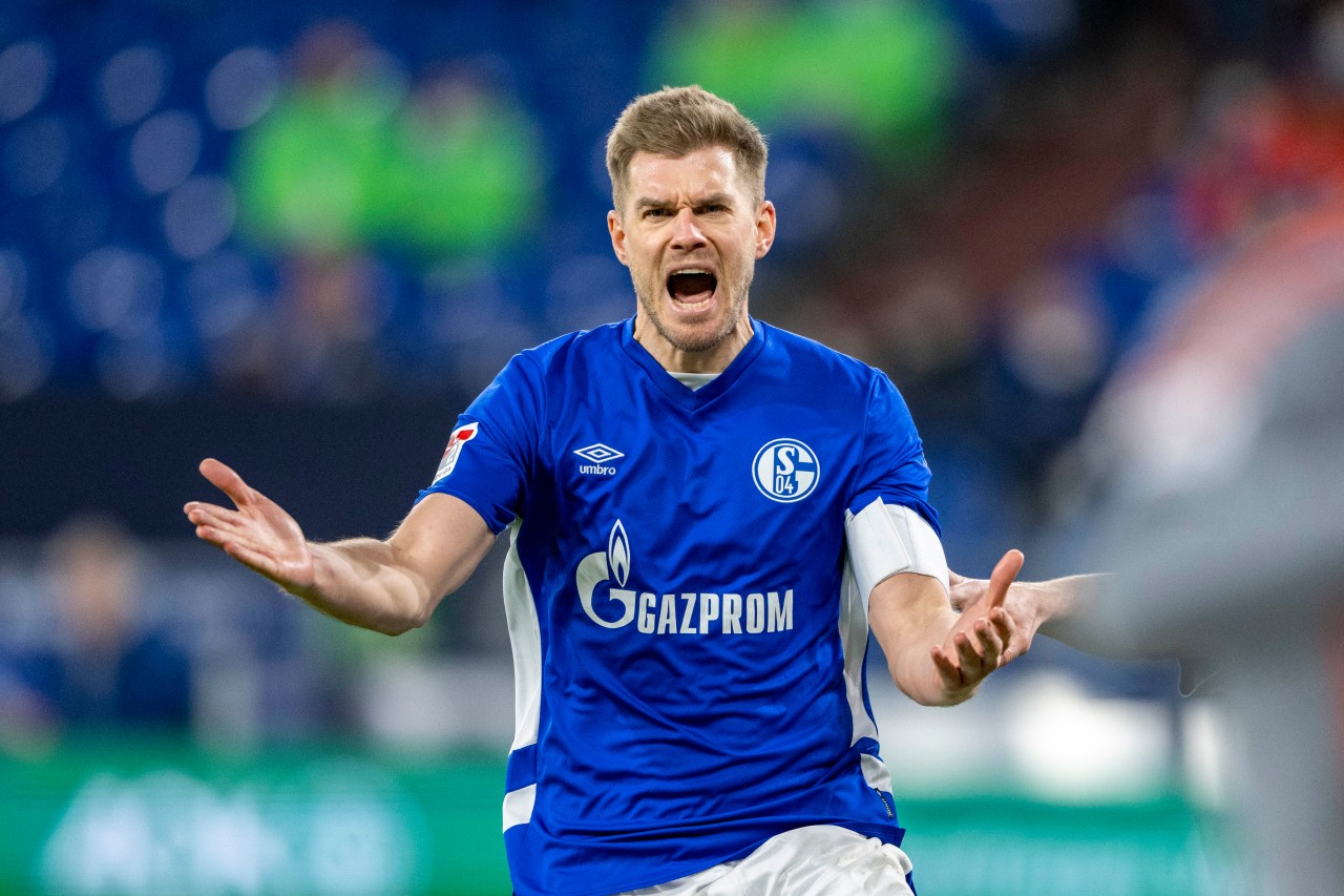 Mit dem FC Schalke 04 will Simon Terodde in dieser Saison den Aufstieg in die 1. Liga schaffen.