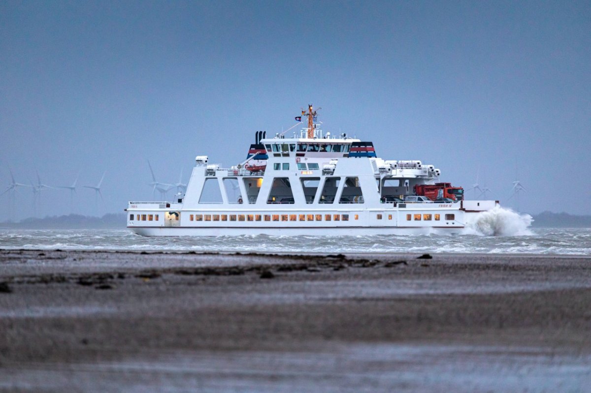 urlaub an der nordsee fähre.jpg