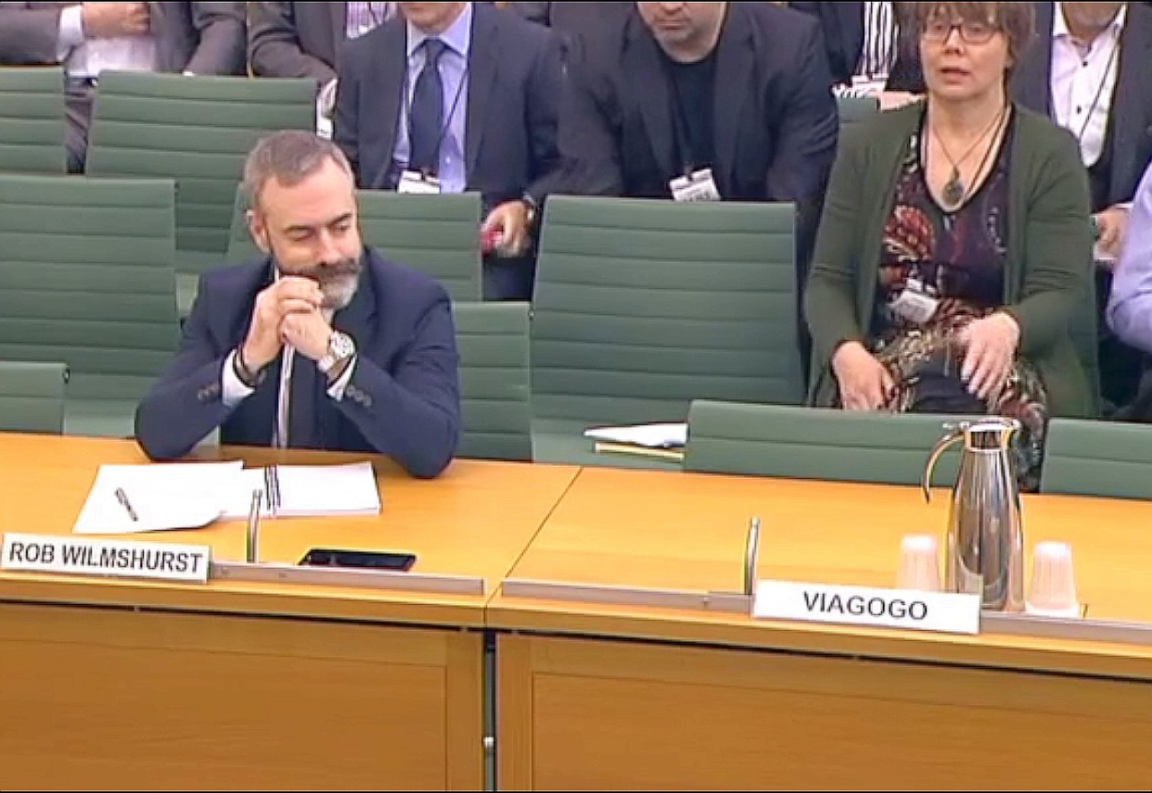 Der Platz blieb leer: Viagogo erschien einfach nicht zu einer Anhörung in einem Ausschuss des britischen Unterhauses. Das Bild ist ein Screenshot aus der Übertragung im Parlaments-TV. 