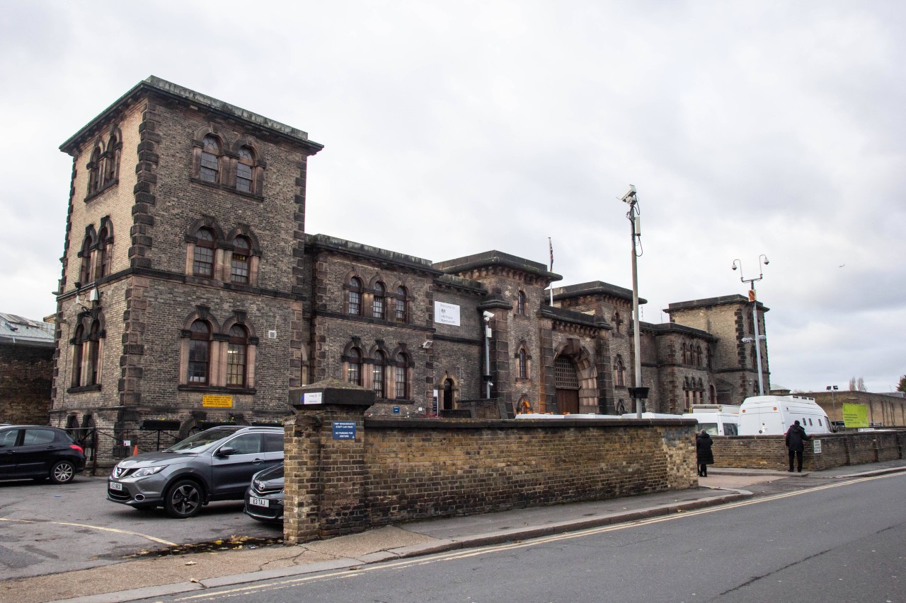 Das Gefängnis Wandsworth ist mit einer Kapazität von 1.416 Strafgefangenen das zweitgrößte Gefängnis Großbritanniens.