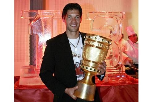 Bayern holte den DFB-Pokal ...
