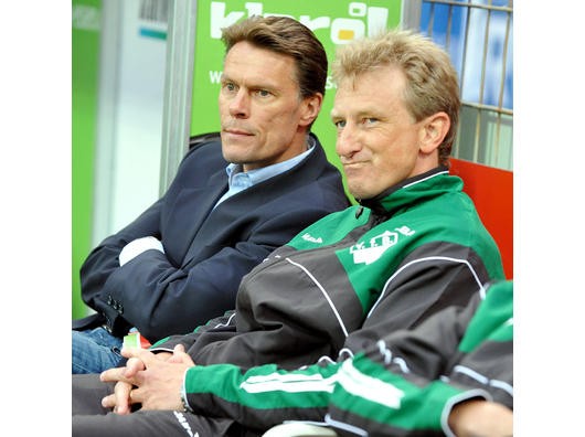 Ingo Pickenäcker mit Trainer Dirk Wißel. (Foto: Michael Gohl)