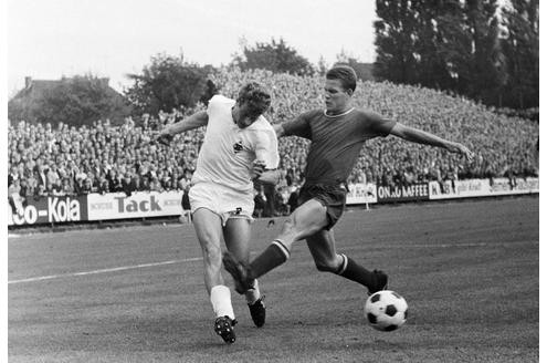 Im Sommer 1966 wechselte Rehhagel in die Pfalz und fuhr auch mal Hacki Wimmer von Borussia Mönchengladbach in die Parade.