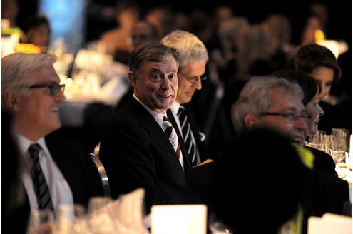 Auch Bundespräsident Horst Köhler war unter den Gästen. Seine Frau Eva Luise erhielt an diesem Abend ebenfalls einen Steiger Award. Foto: Matthias Graben / WAZ FotoPool