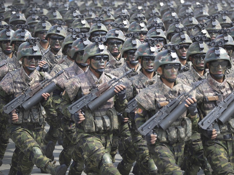 Nordkorea demonstriert militärische Stärke.