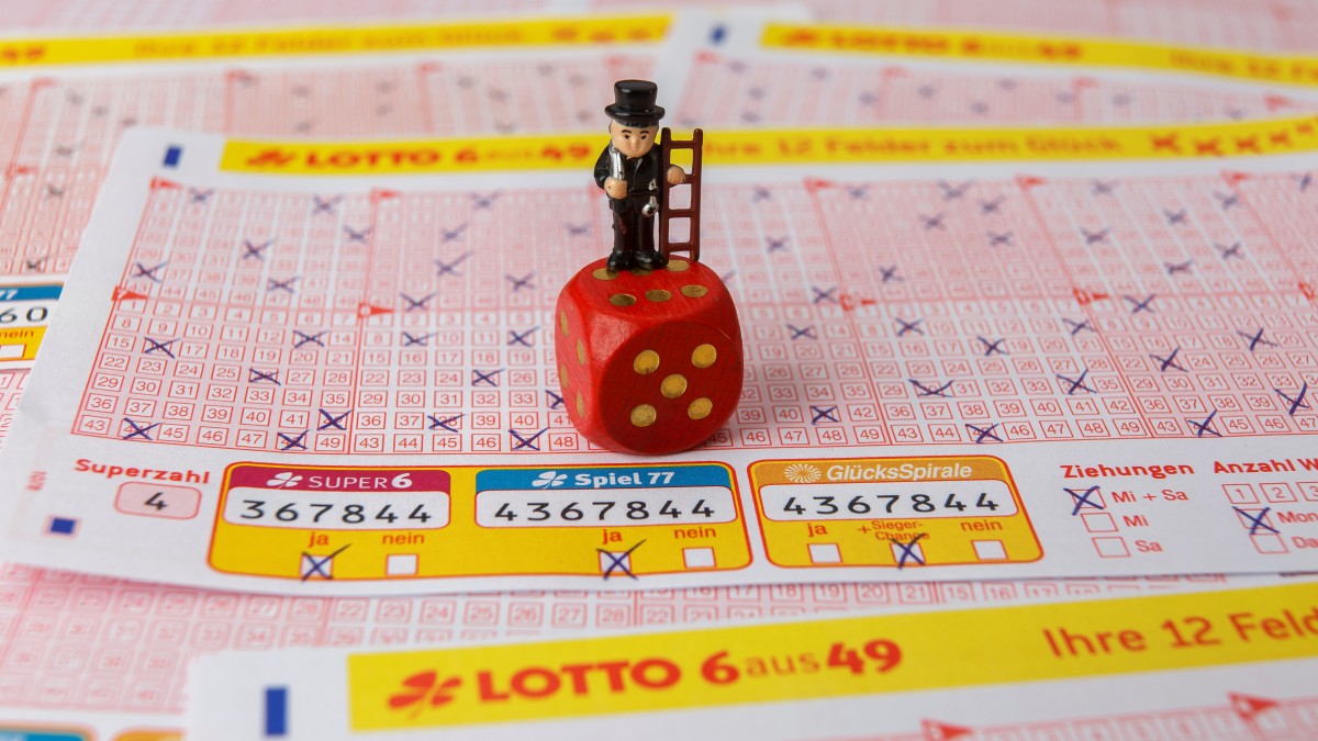 Am 29. Dezember wartet bei LOTTO 6aus49 zum Ausklang des Jahres ein Jackpot von rund 30 Millionen Euro.