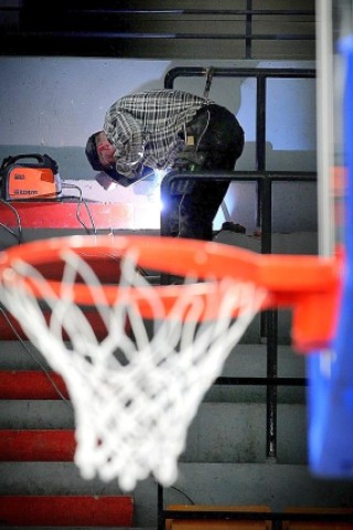 Abnahme der Ischelandhalle durch die BBL. Foto: Michael Kleinrensing