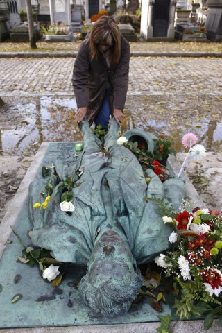 Die Statue von Victor Noir.