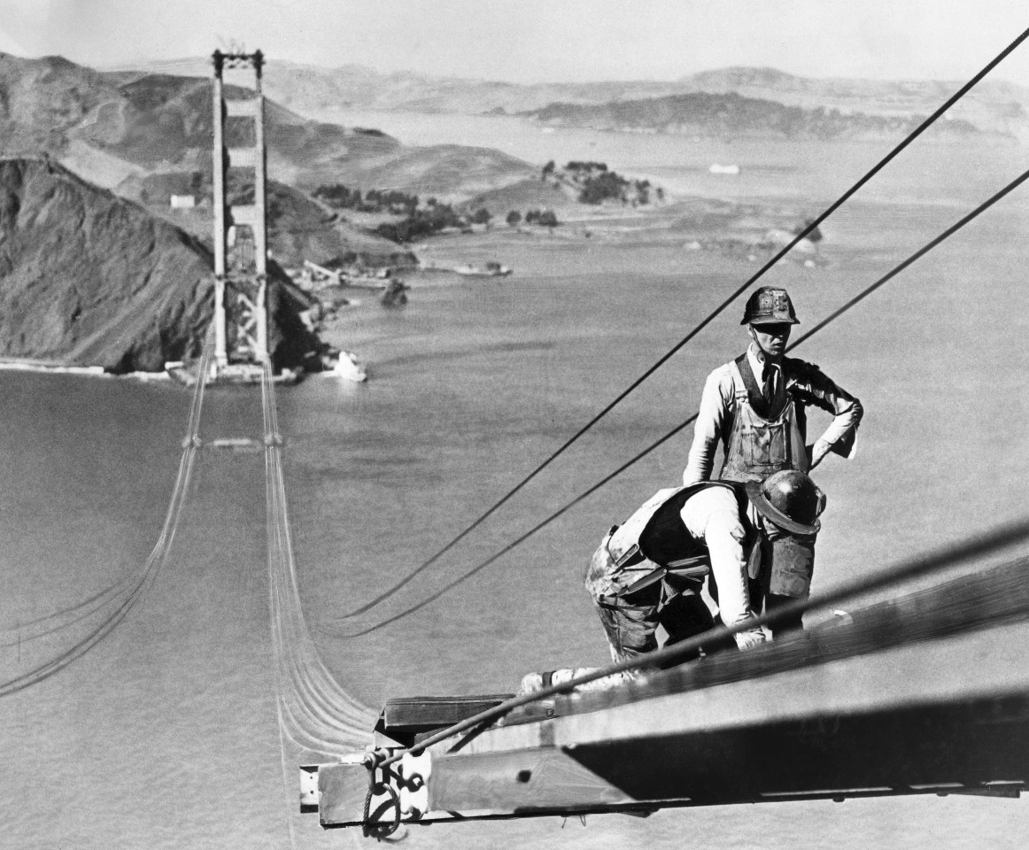 In schwindelerregender Höhe arbeiteten die Menschen Mitte der 30er-Jahre an der Brücke. Nicht alle überlebten. Foto: Getty