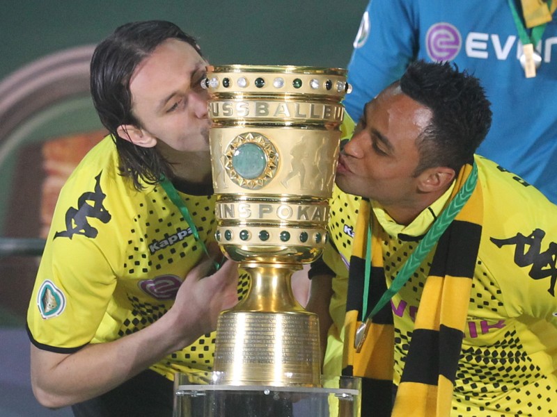 ...und den DFB-Pokal 2012.