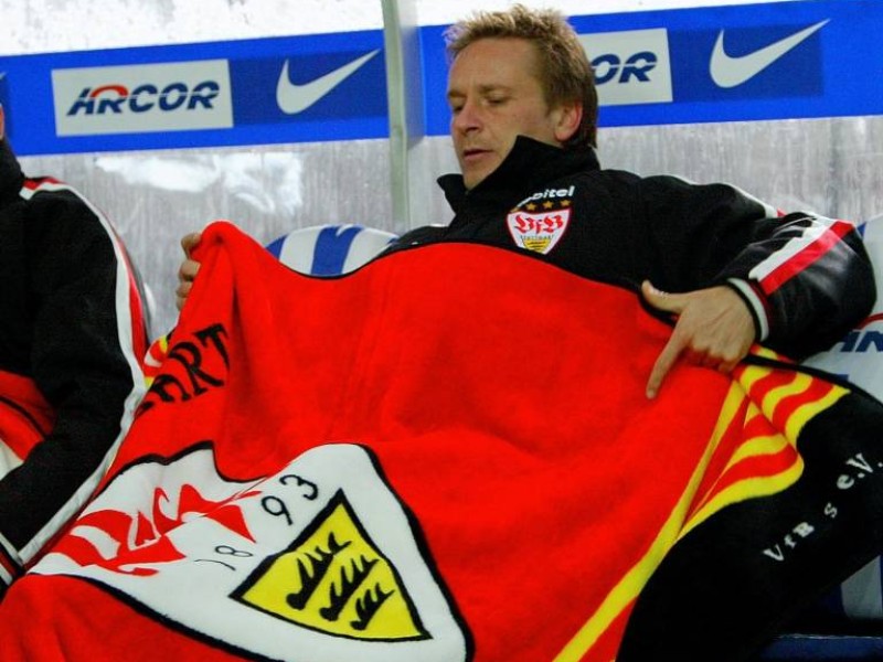 Musste nicht mehr sein: Die Saison des VfB im Sitzen verfolgen. Deshalb zog Heldt Anfang 2006 einen Strich unter seine aktive Karriere und...