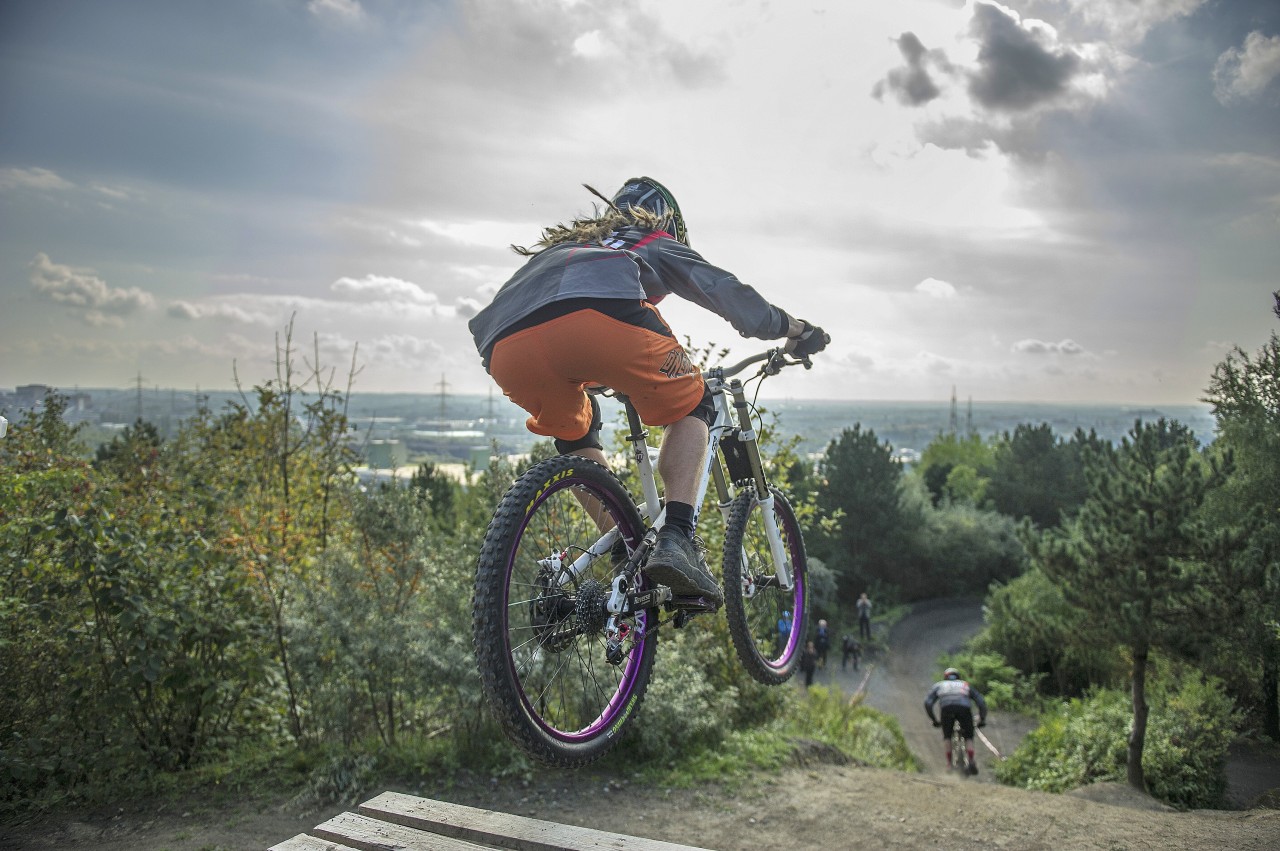 Hoch hinaus: Moritz Bielsky vom Freerideclub (FRC) in Action.