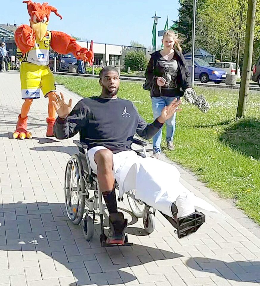 99497067.jpg