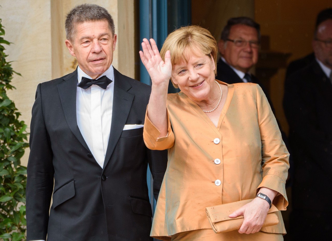 Kanzlerin Angela Merkel mit ihrem zweiten Ehemann Joachim Sauer. 