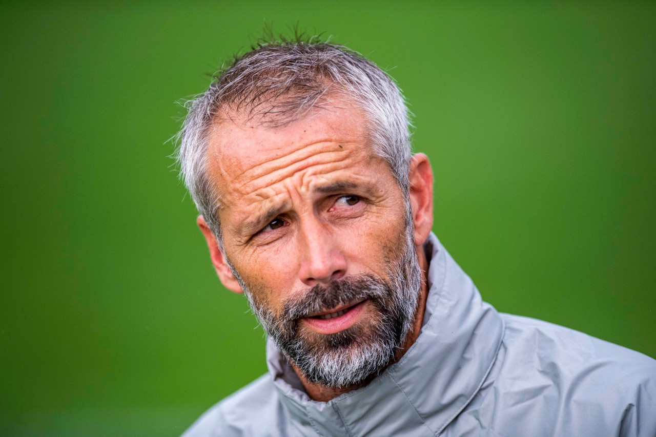 Borussia Dortmund: Marco Rose ist besorgt.