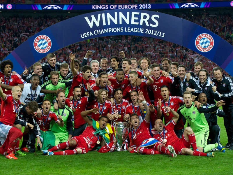 Keine Überraschung: Der FC Bayern ist das Maß aller Dinge. Sage und schreibe 282 Punkte haben die Münchener in den letzten zehn Jahren zum deutschen Uefa-Koeffizienten beigetragen. In der Zeit waren die Bayern schlappe drei Mal im Finale und konnten eines 2013 gegen den BVB gewinnen.
(Punktestand: Dezember 2016)