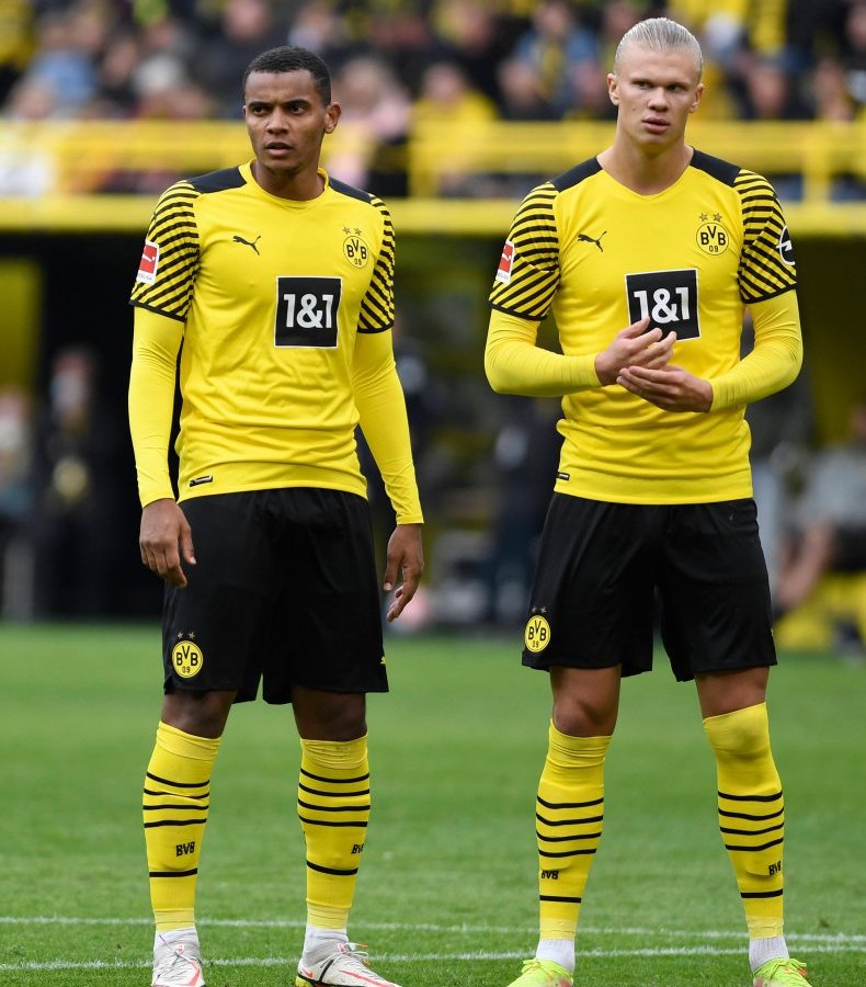 Borussia-Dortmund-Akanji