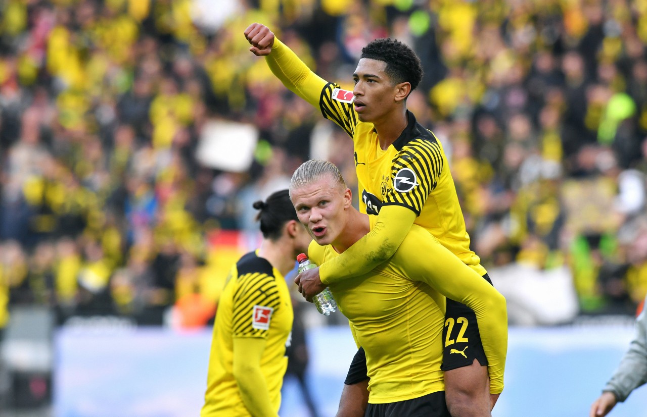 Jude Bellingham erklärt, wie sehr er sich bei Borussia Dortmund wohl fühlt.